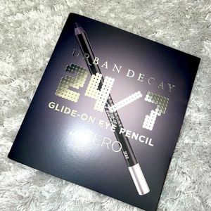 NWT sexy urban decay 24 hour glide on smokey 👁 eyeliner